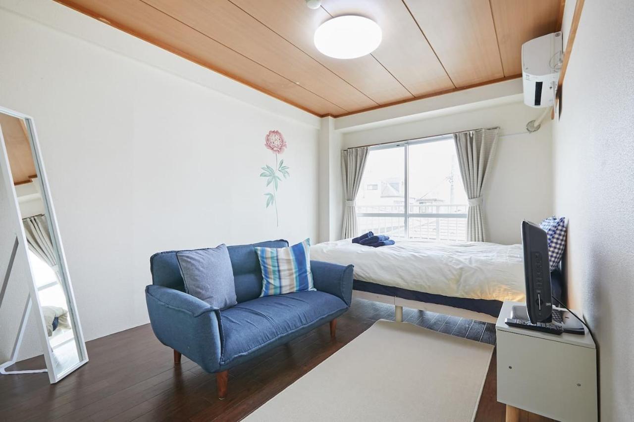 Sun White Gyoutoku 202 Urayasu Bagian luar foto