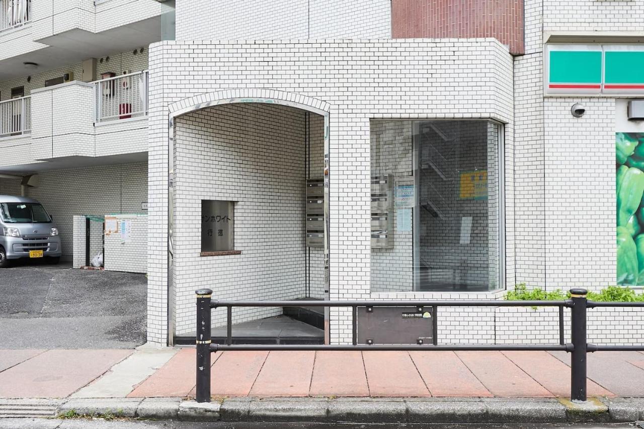 Sun White Gyoutoku 202 Urayasu Bagian luar foto