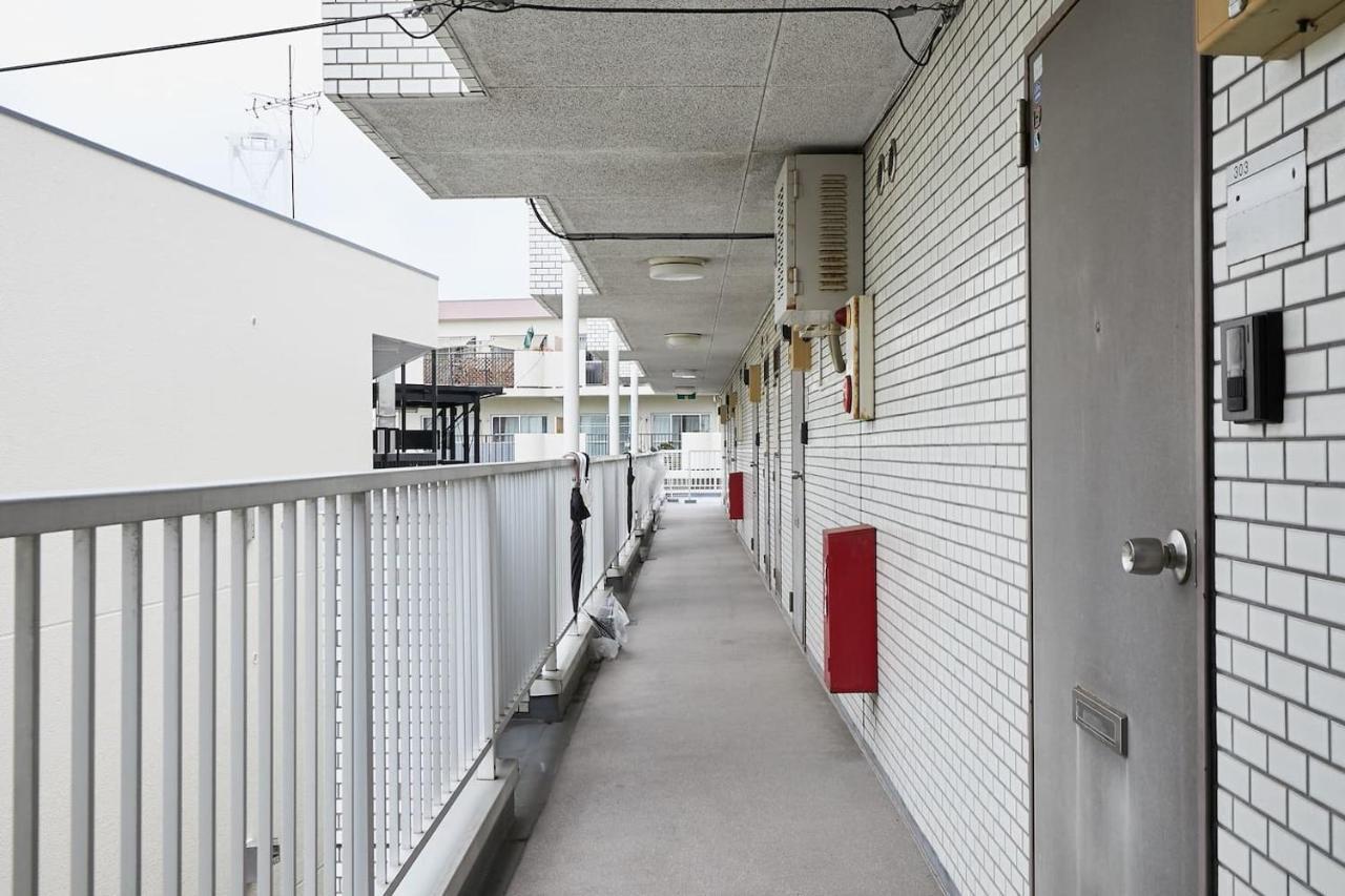 Sun White Gyoutoku 202 Urayasu Bagian luar foto